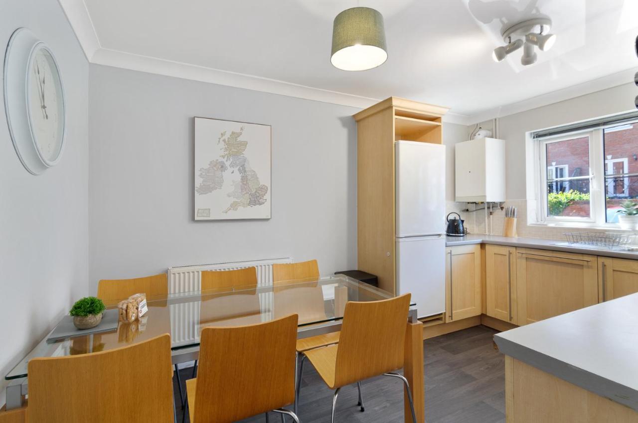 4Br Townhouse Wbalcony Free Parking Fast Wi-Fi Villa Норуич Екстериор снимка