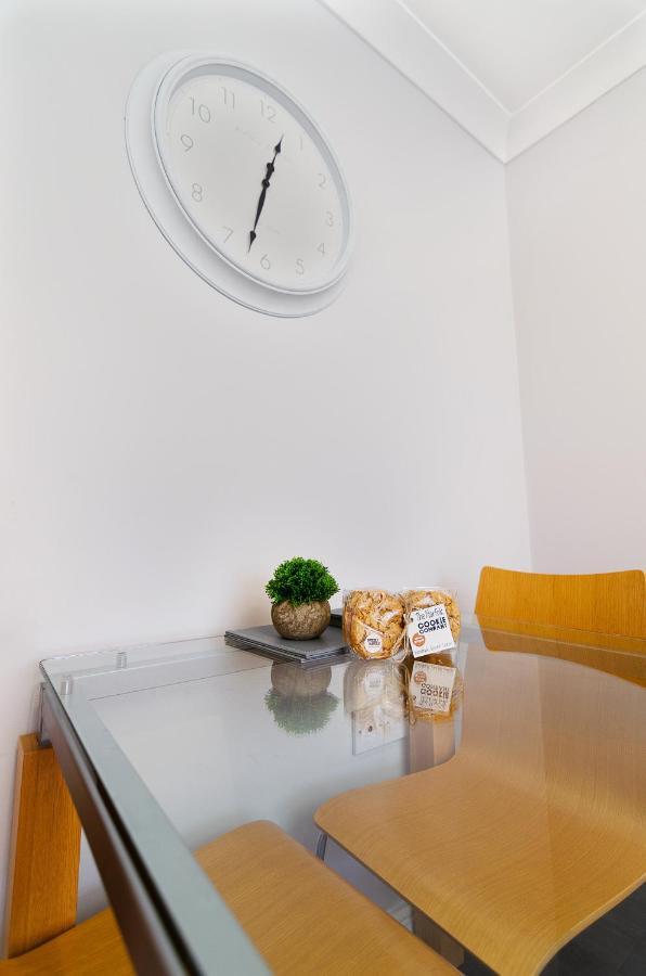 4Br Townhouse Wbalcony Free Parking Fast Wi-Fi Villa Норуич Екстериор снимка
